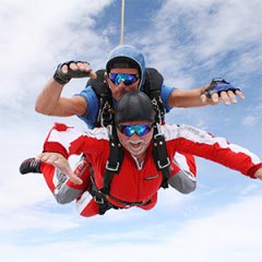 takeoff-fallschirmsprung-gast-conrad takeoff-fallschirmsprung-gast-conrad