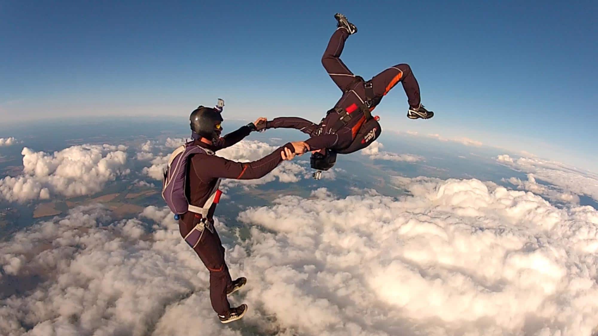 takeoff_fallschirmspringen-freefly-2-2000x1125