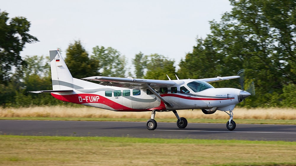 company-d-fump-flugzeug