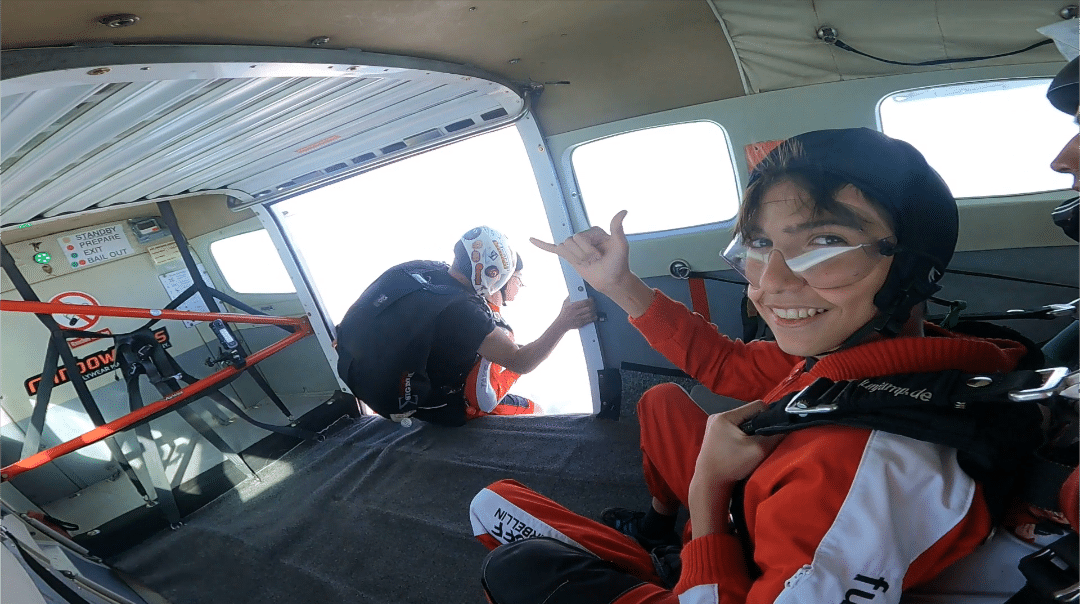 Screenshot_20250827-220926 Screenshot_20250827-220926